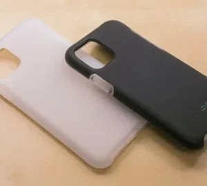 Premium Silicone iPhone Case – Anti-Shock Durable Phone Cover